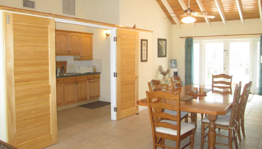 Kitchen and dining area