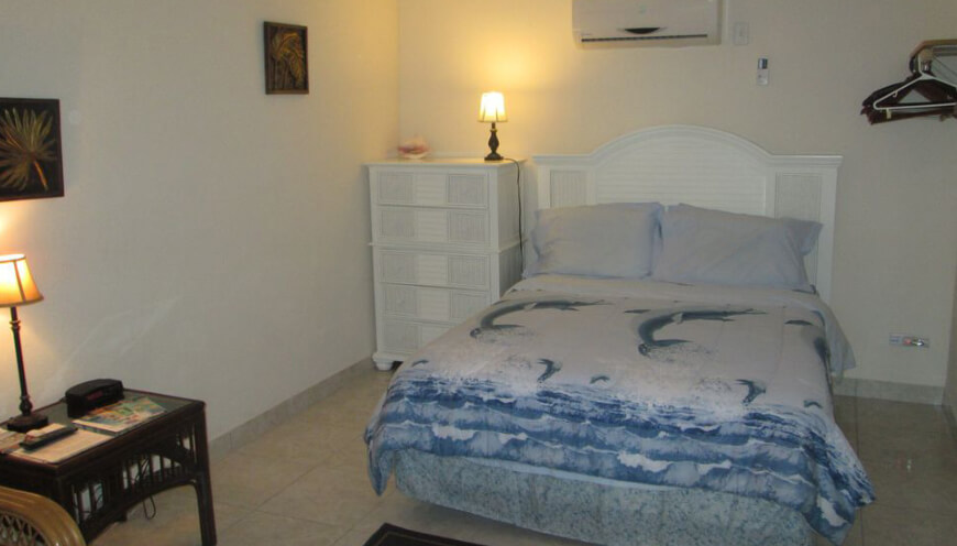 Queen Bed